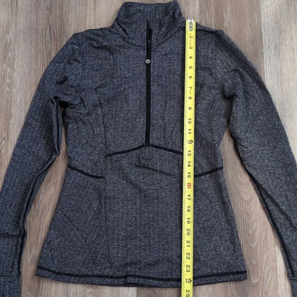 Lululemon Toasty Tech Herringbone Half Zip Pullover Thumbholes